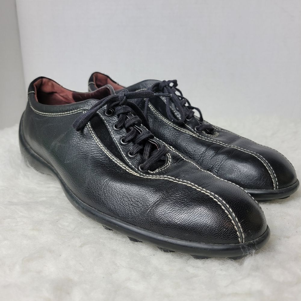 Tods  Womens Driving Sneaker Size 9 Black   Leather Lace Up Bowling/Walking Shoe